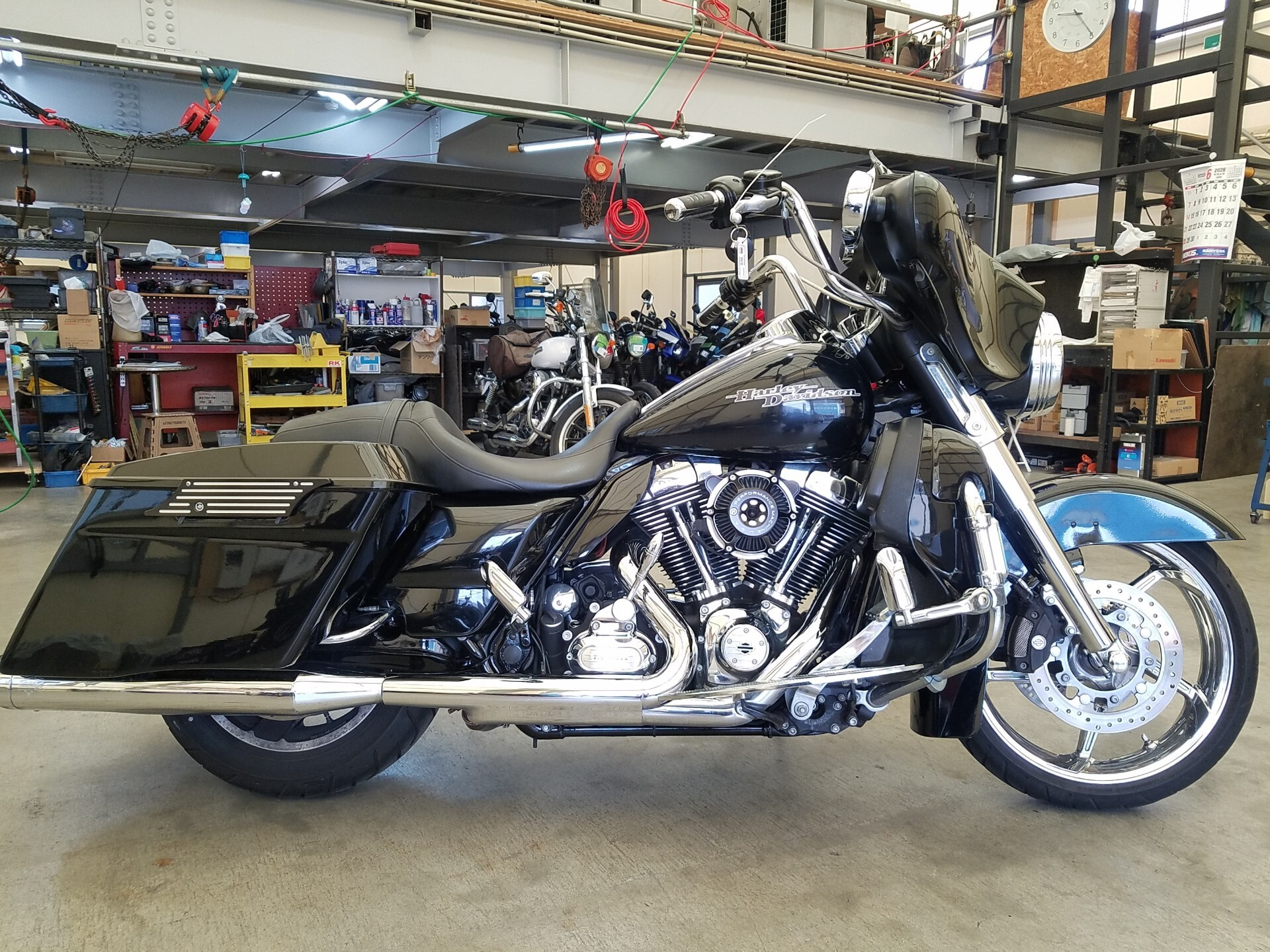 Harley-Davidson HARLEY FLHX1580