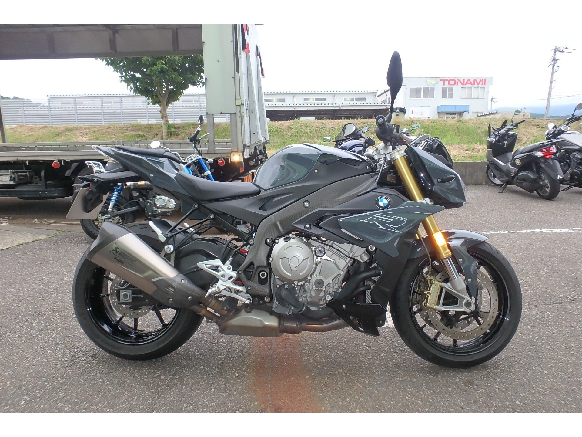 BMW BMW S1000R