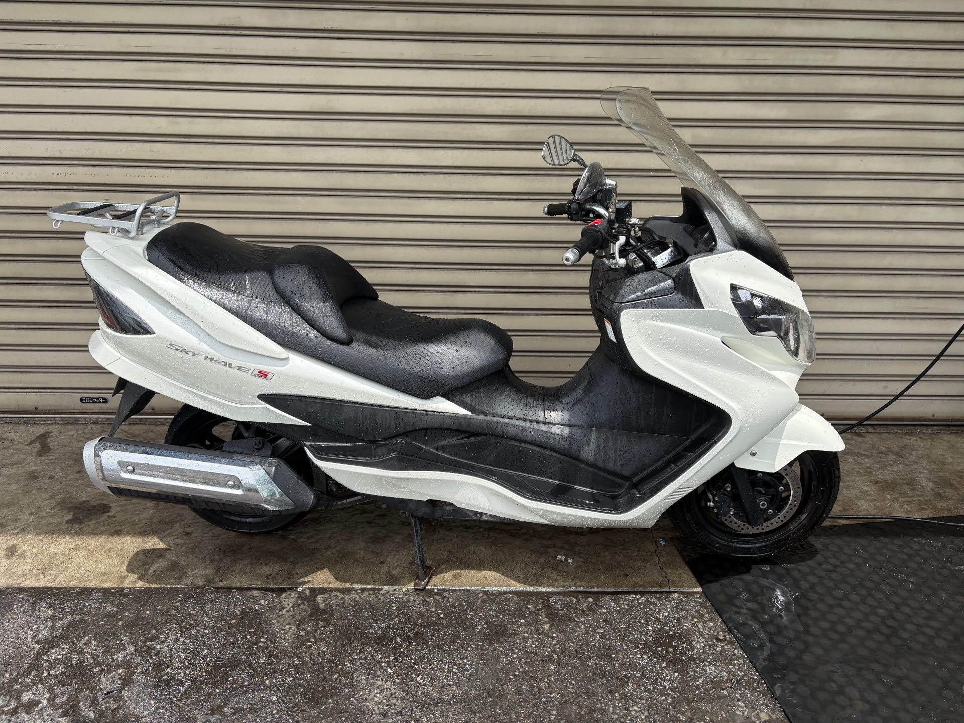 Suzuki SKYWAVE 400