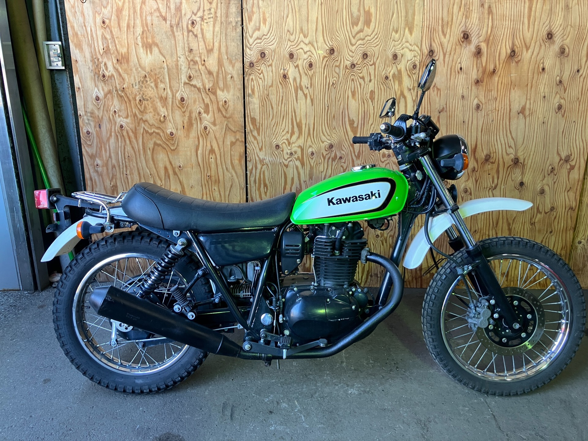 Kawasaki 250TR