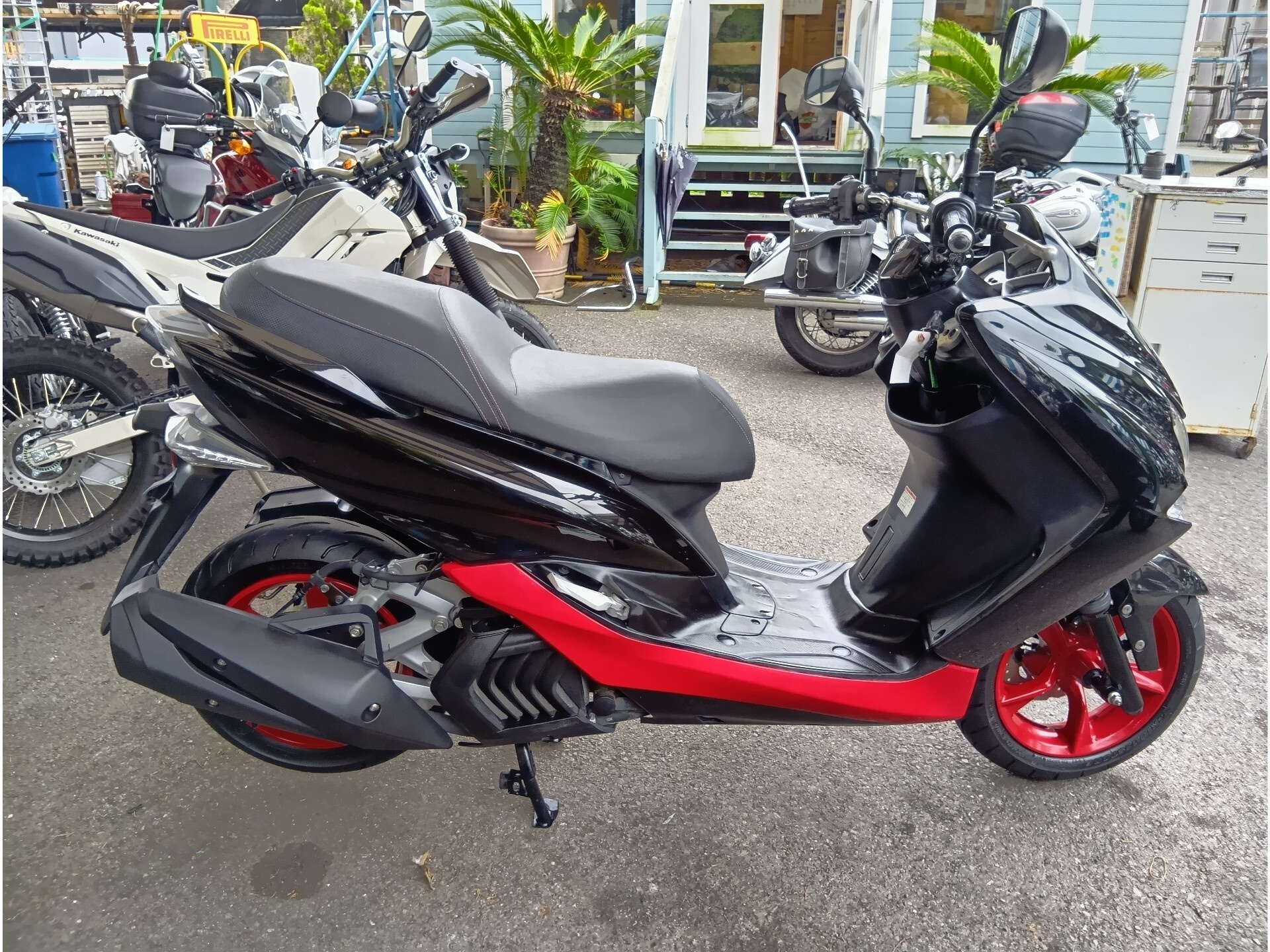 Yamaha MAJESTYS