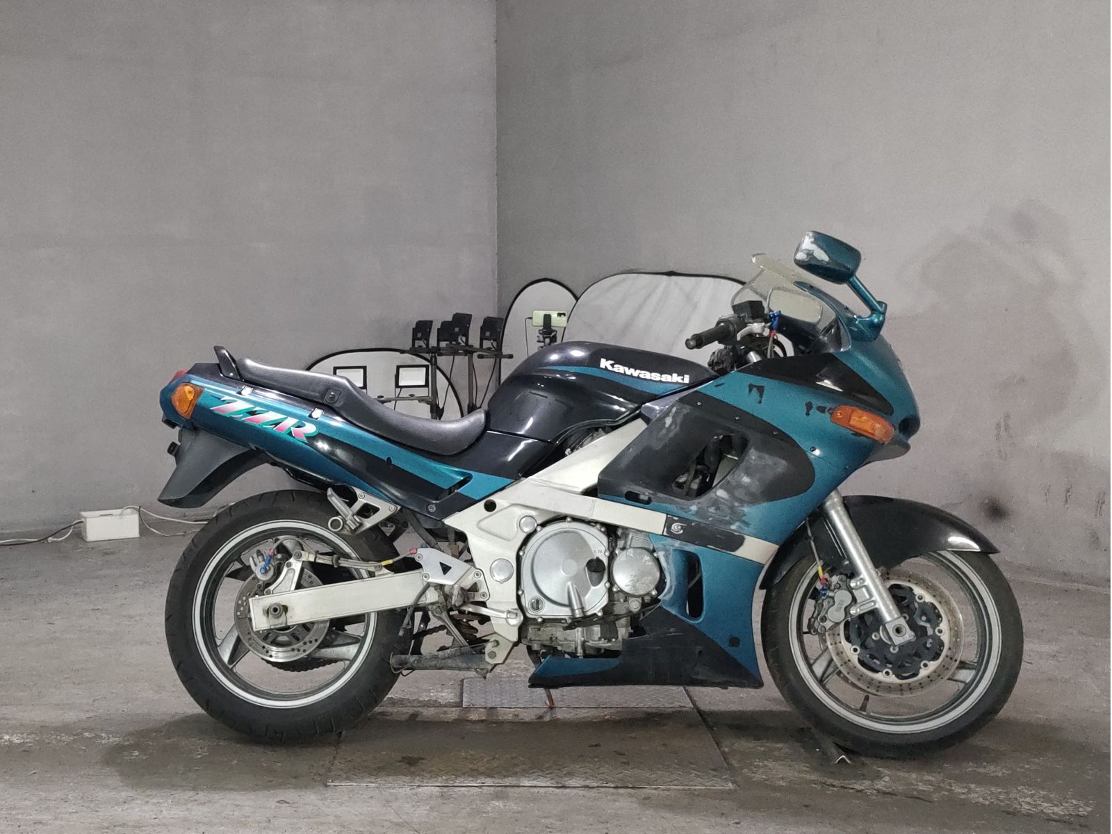 Kawasaki ZZR400