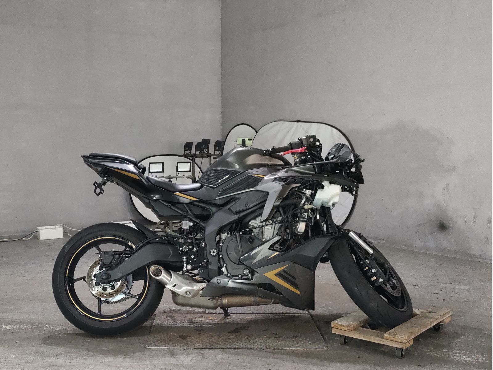 OTHER NINJA ZX-25R SE