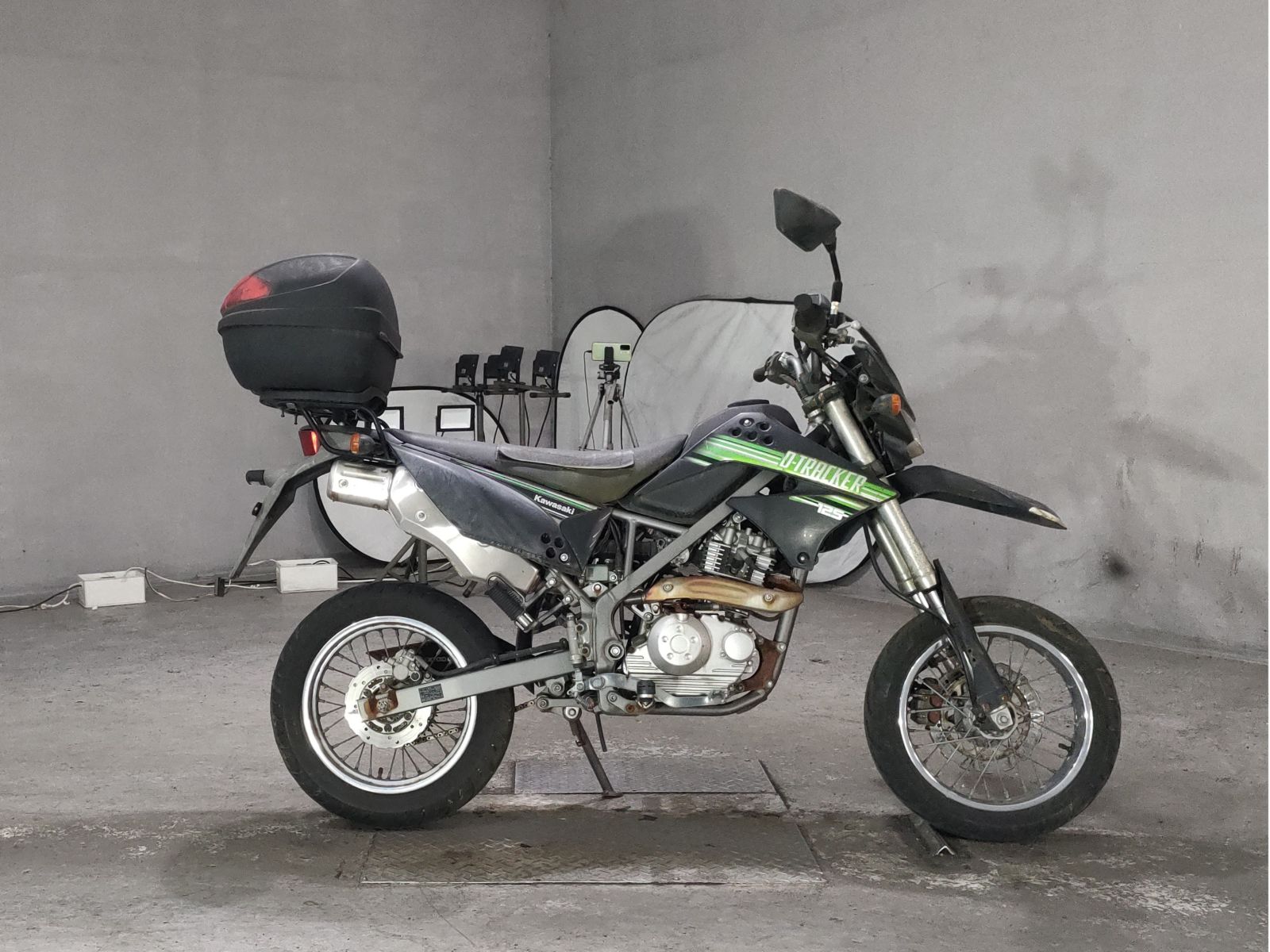 OTHER D TRACKER 125