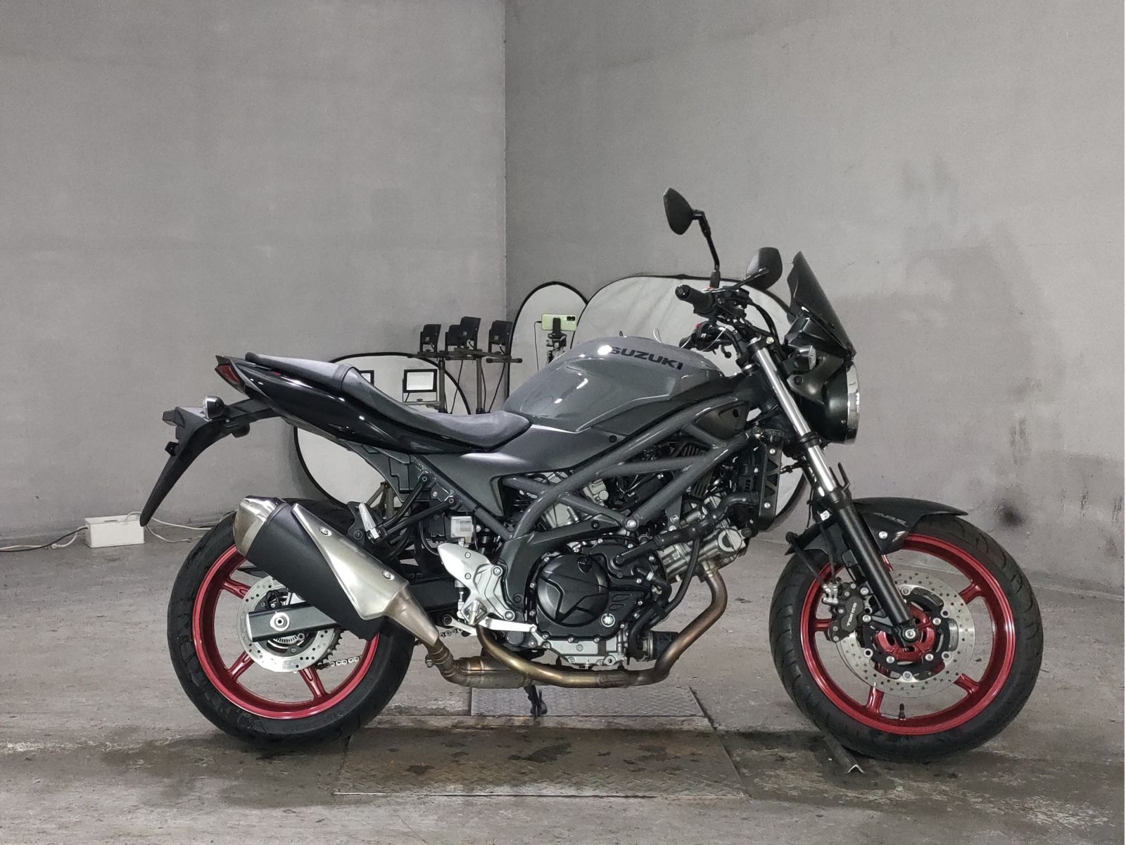 Suzuki SV650