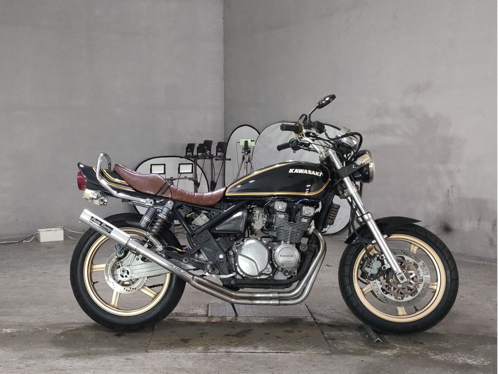 Kawasaki ZEPHYR400