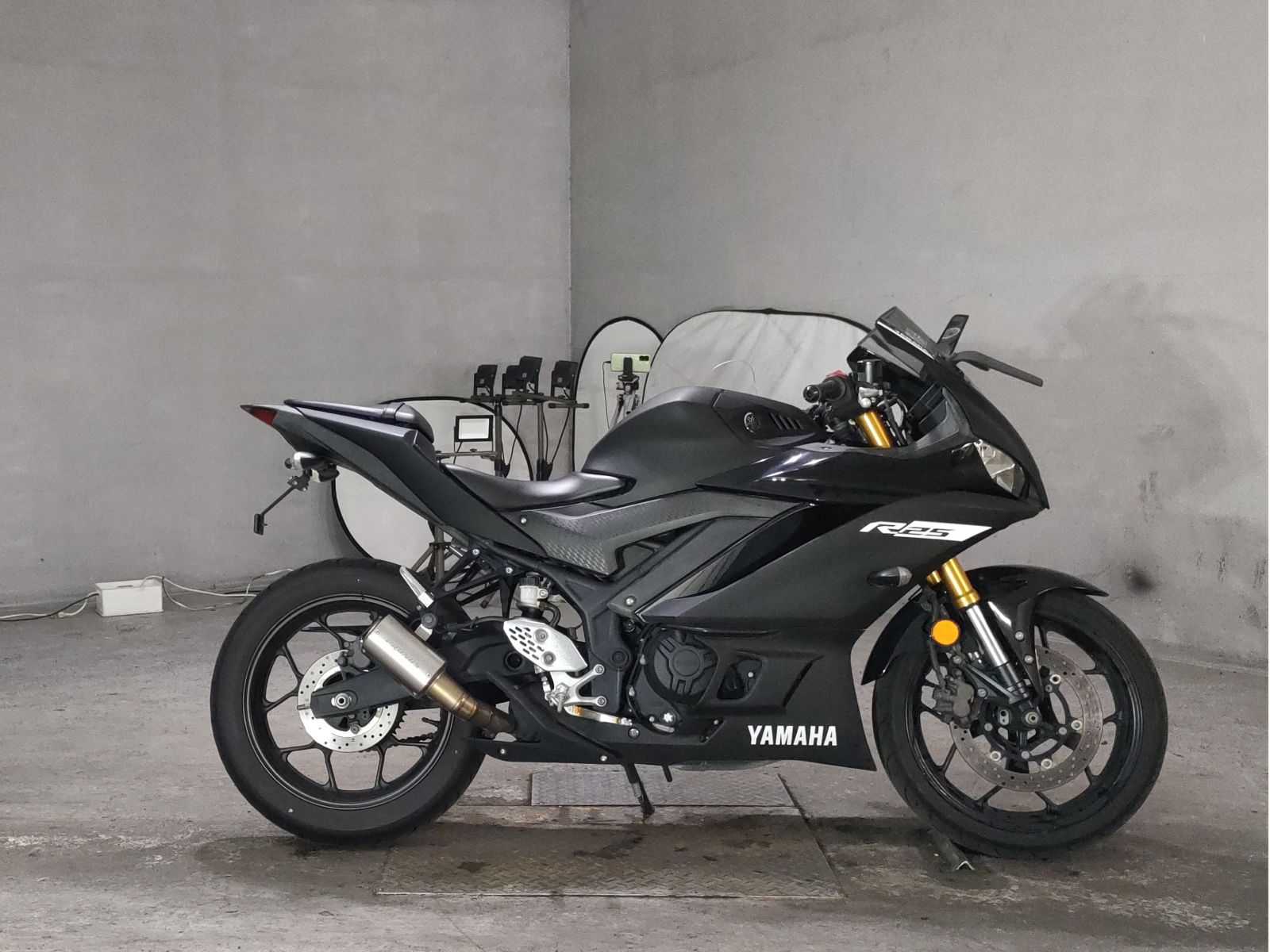 Yamaha YZF-R25