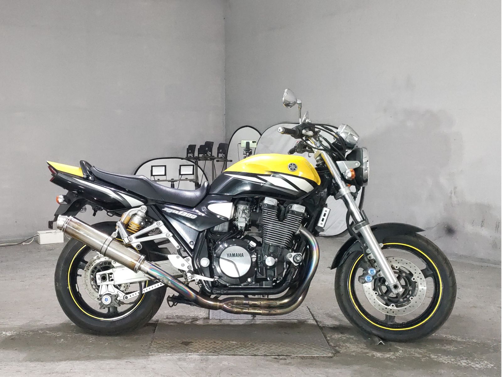 Yamaha XJR1300