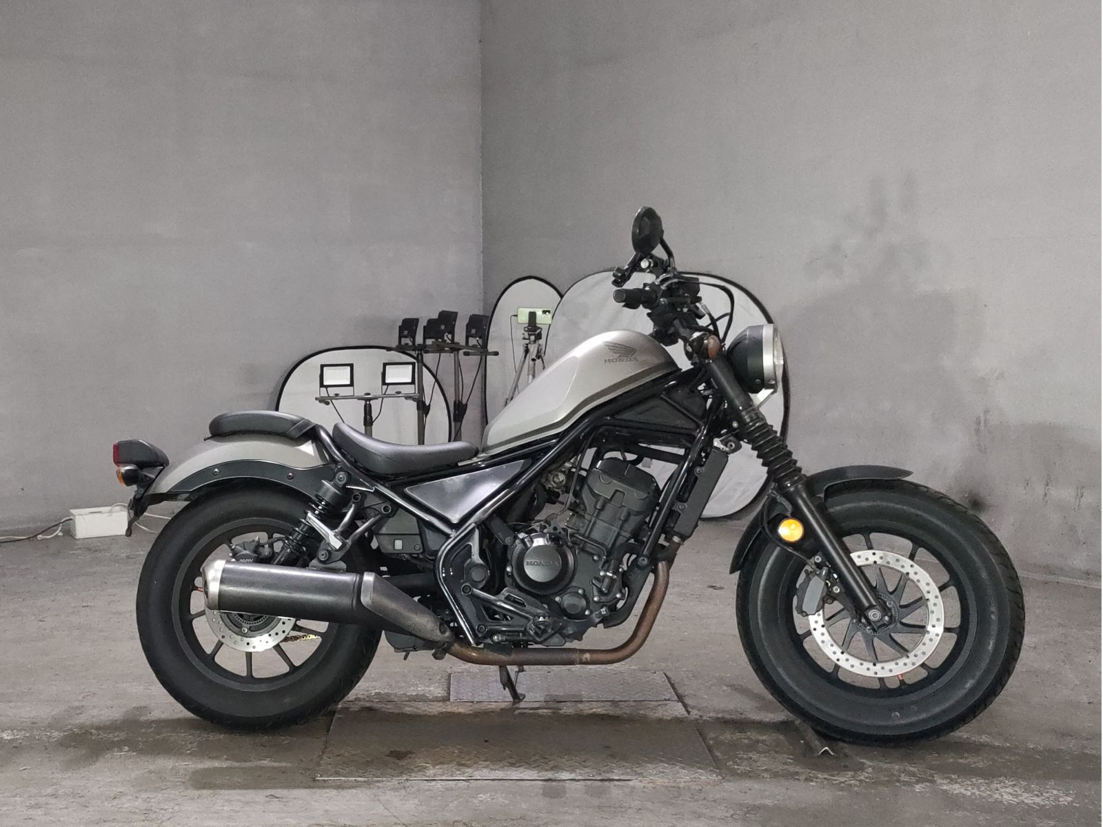 Honda REBEL