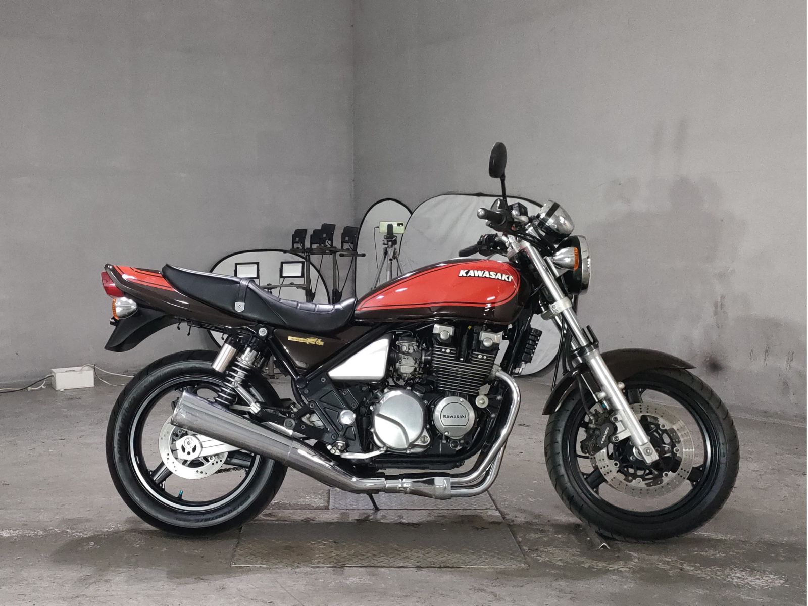 Kawasaki ZEPHYR400K