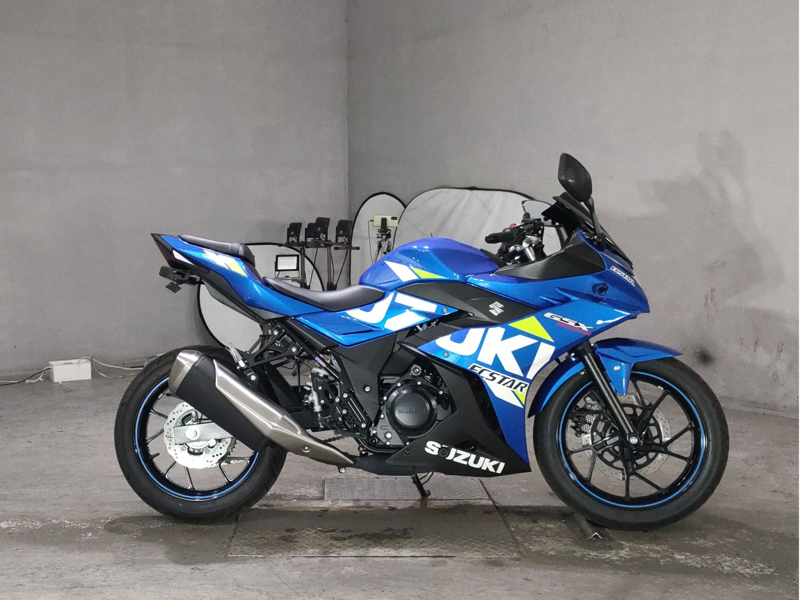 Suzuki GSX250R