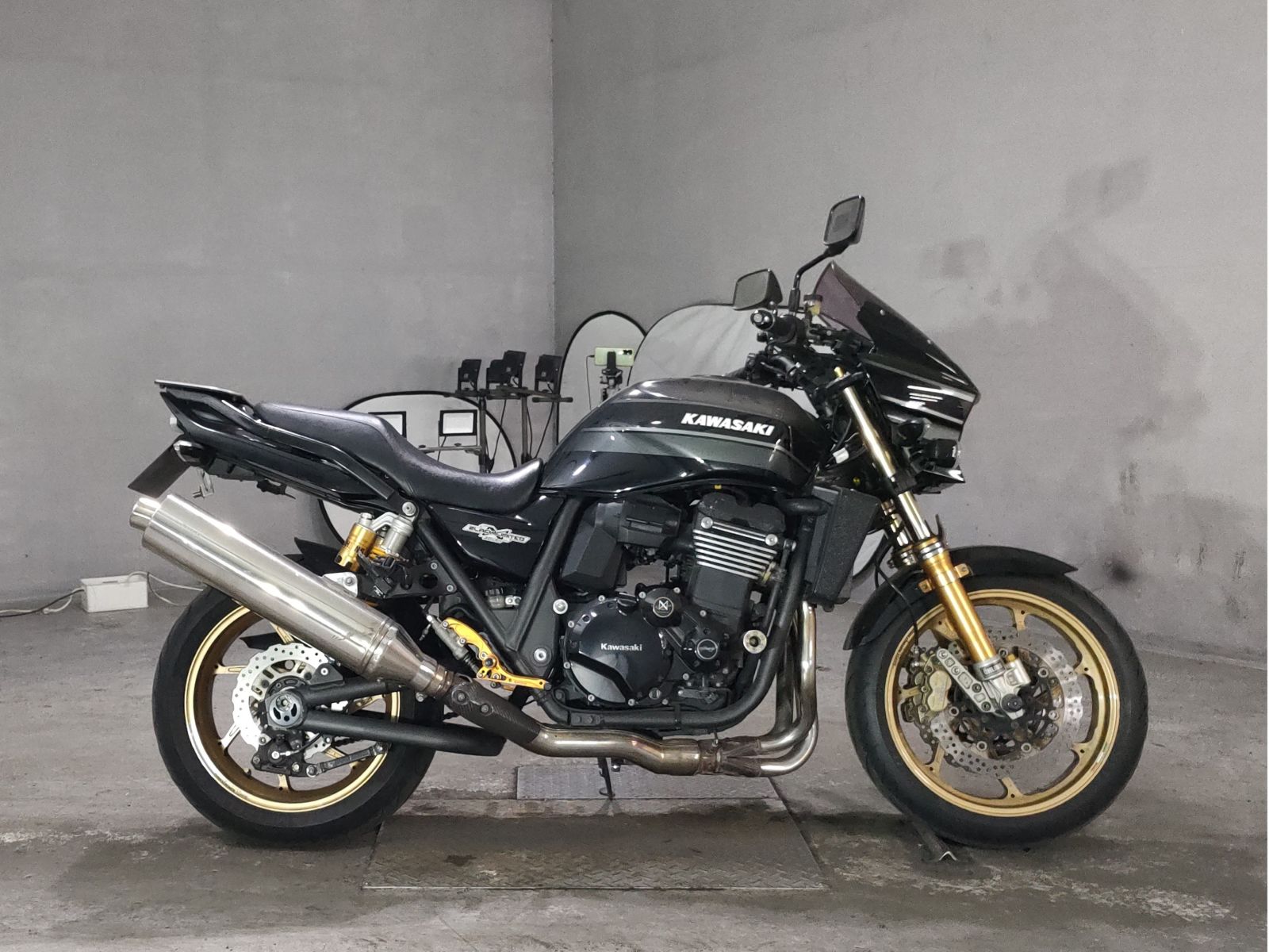 Kawasaki ZRX1200