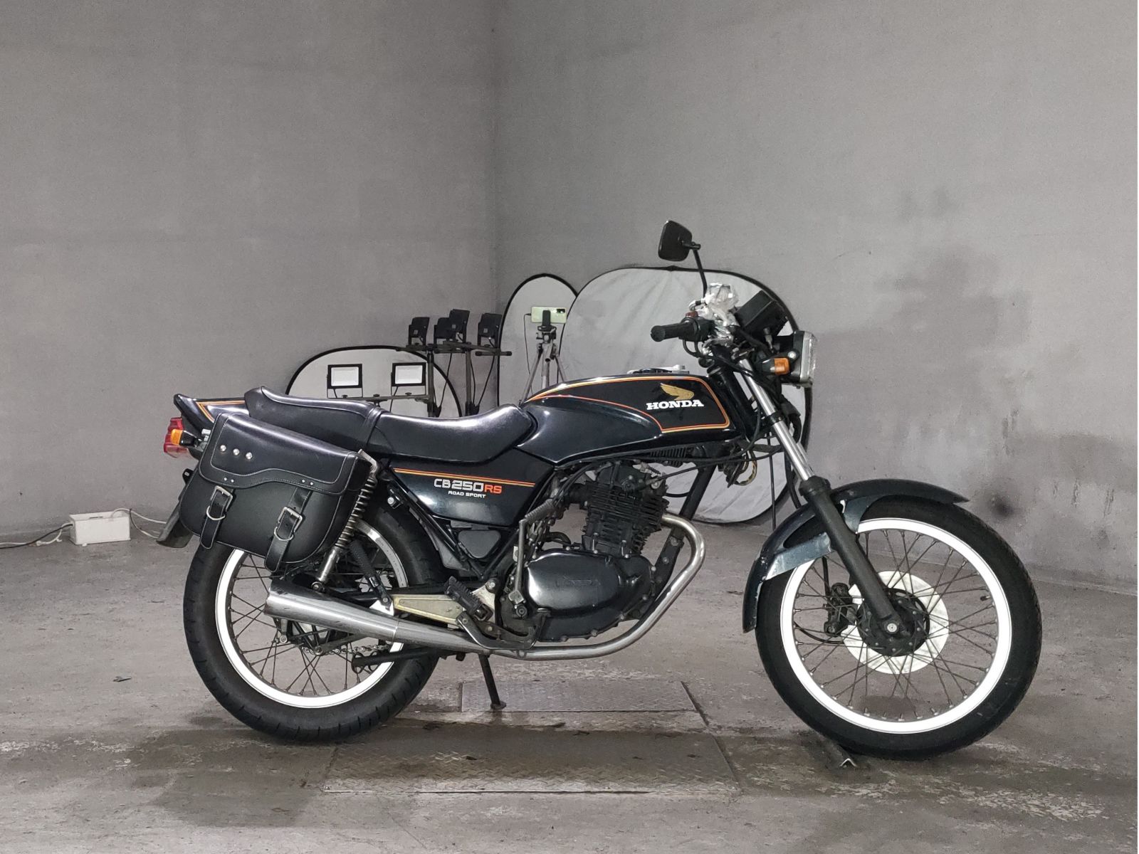 Honda CB250RS