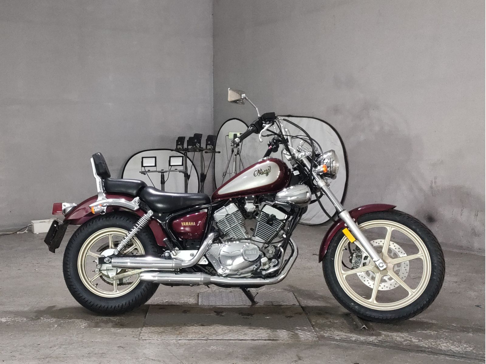 Yamaha VIRAGO 125