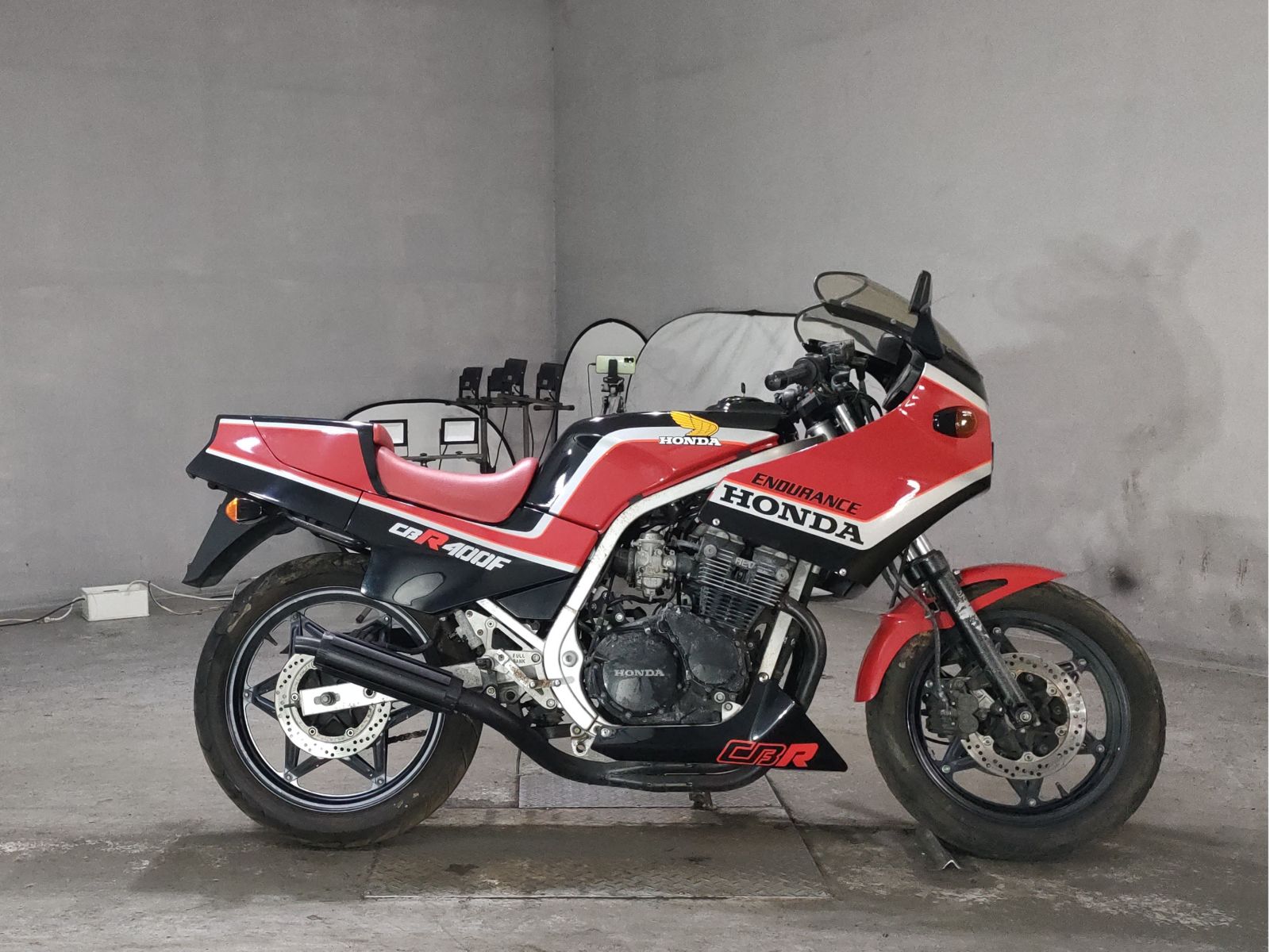 Honda CBR400F