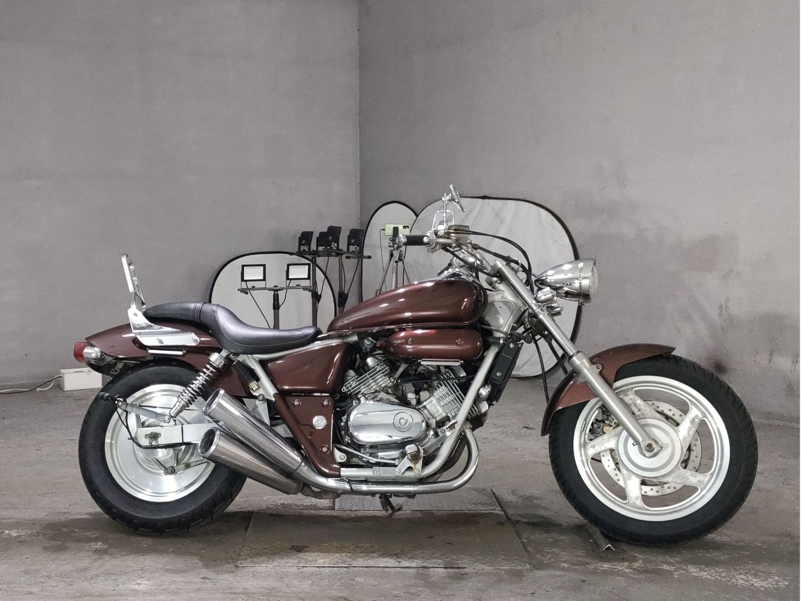 Honda MAGNA 250