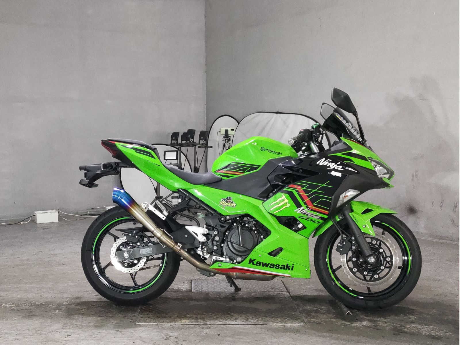 Kawasaki NINJA400