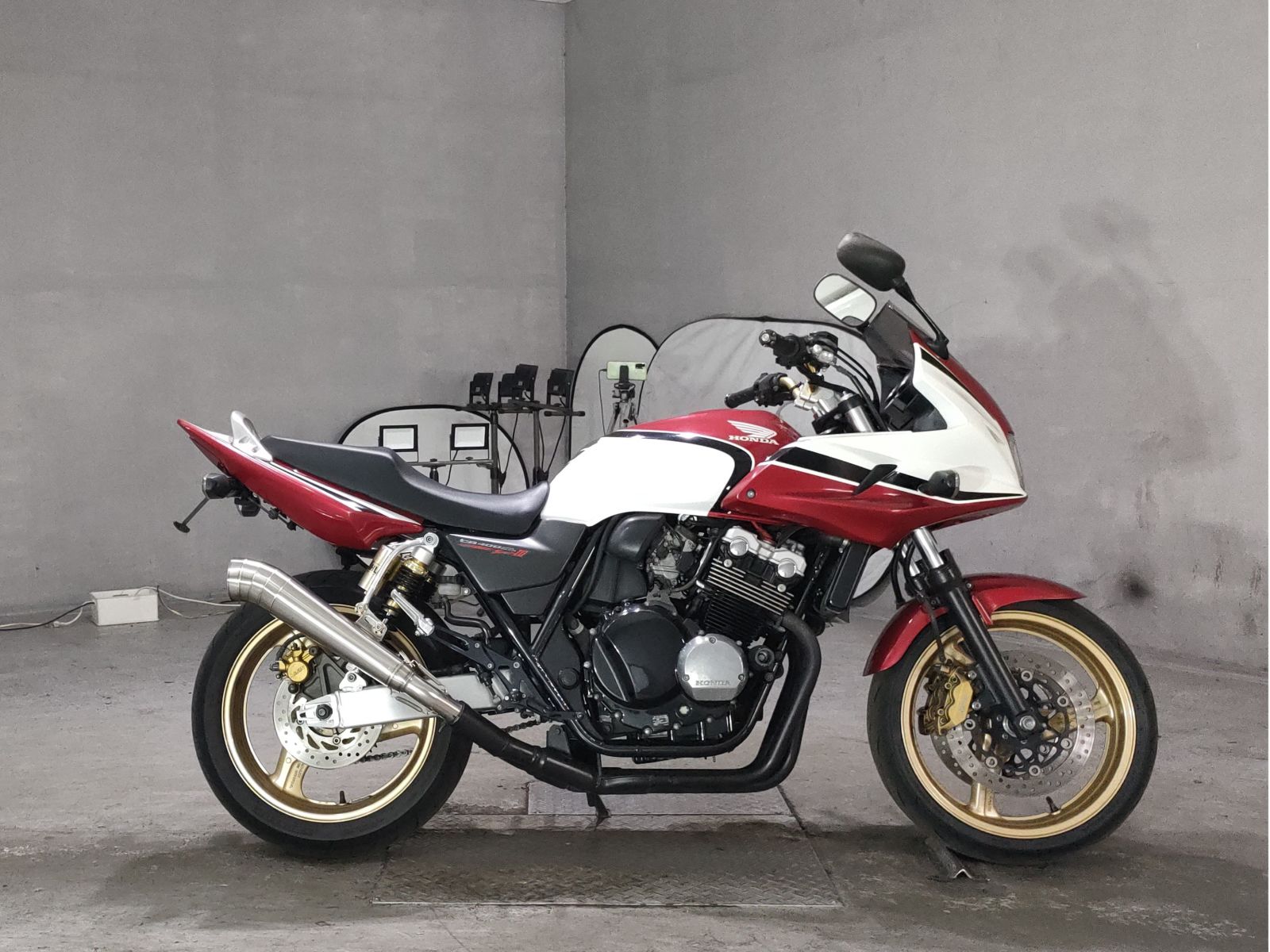 Honda CB400SFV-3 BOLDOR