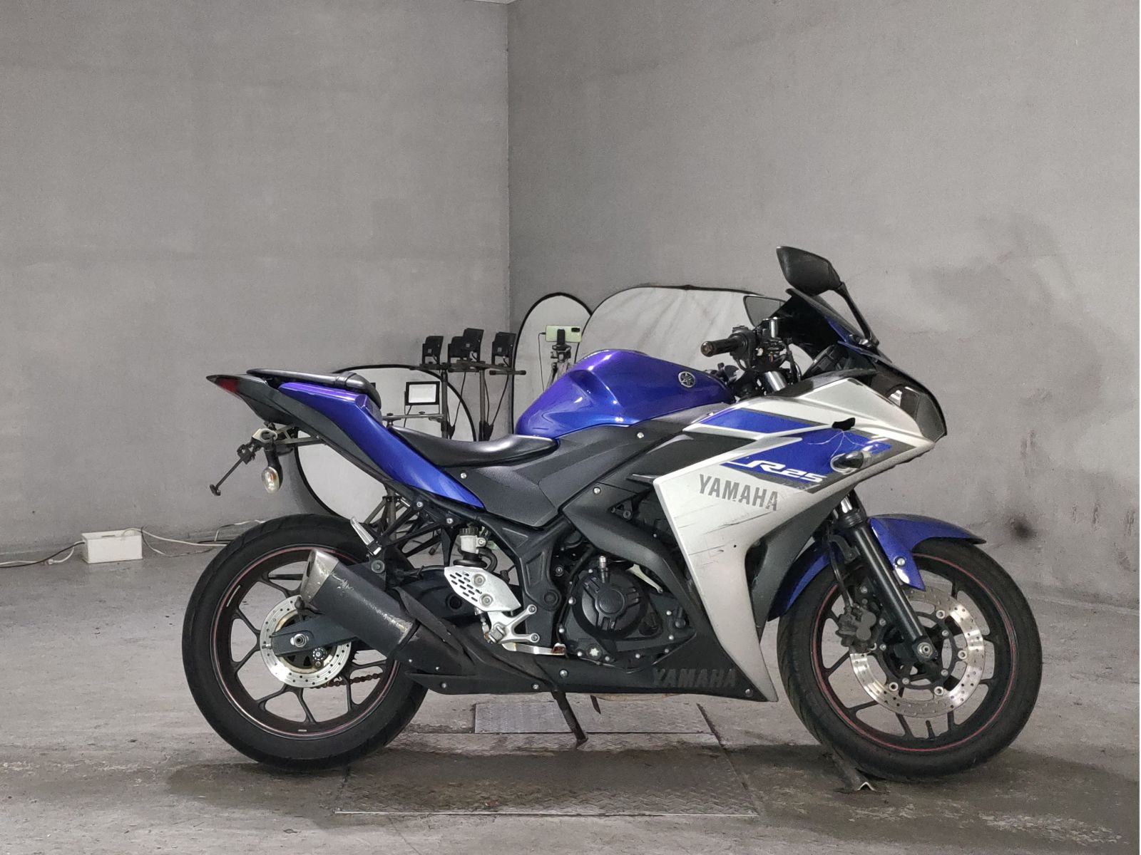 Yamaha YZF-R25