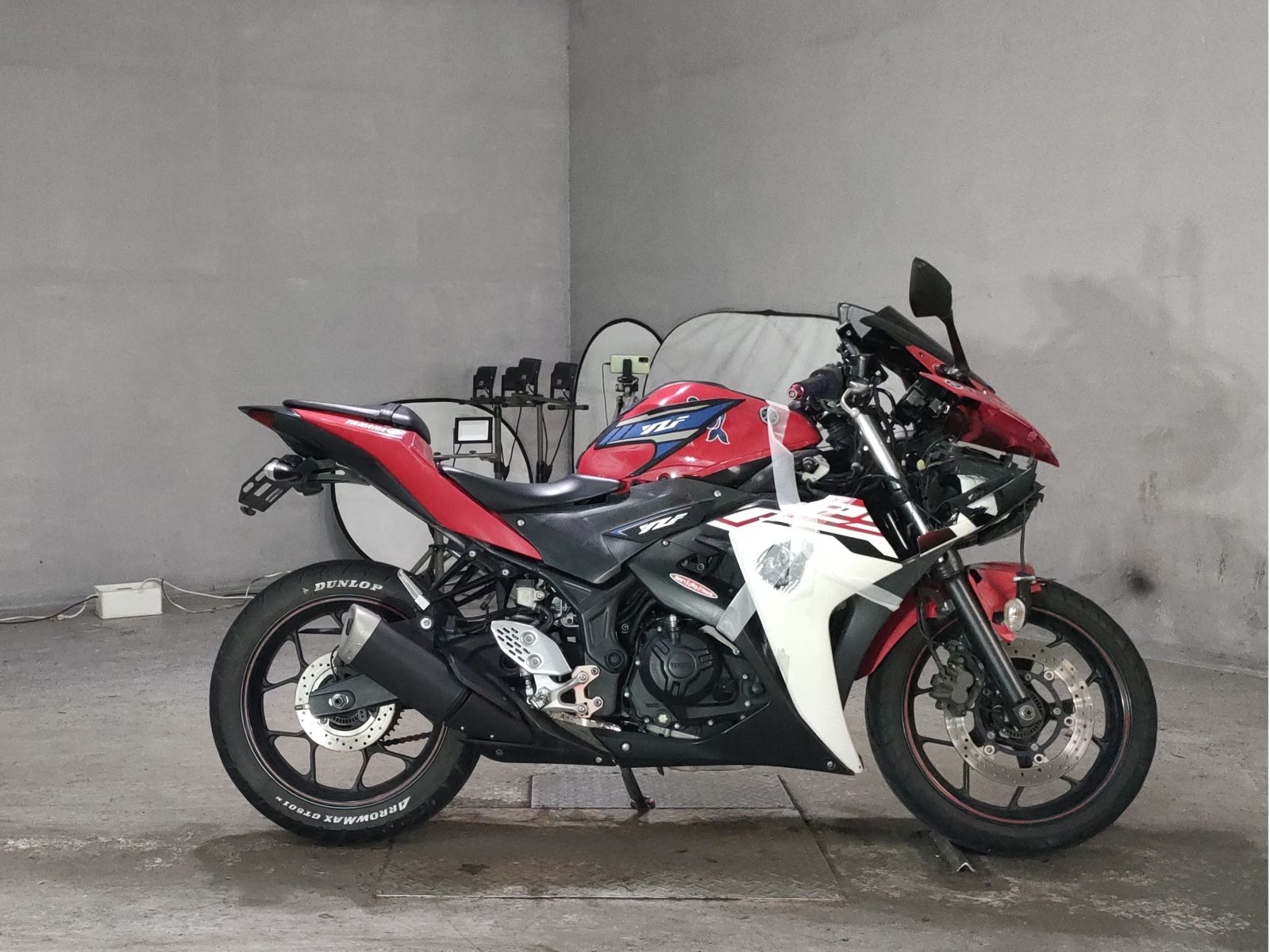 Yamaha YZF-R25