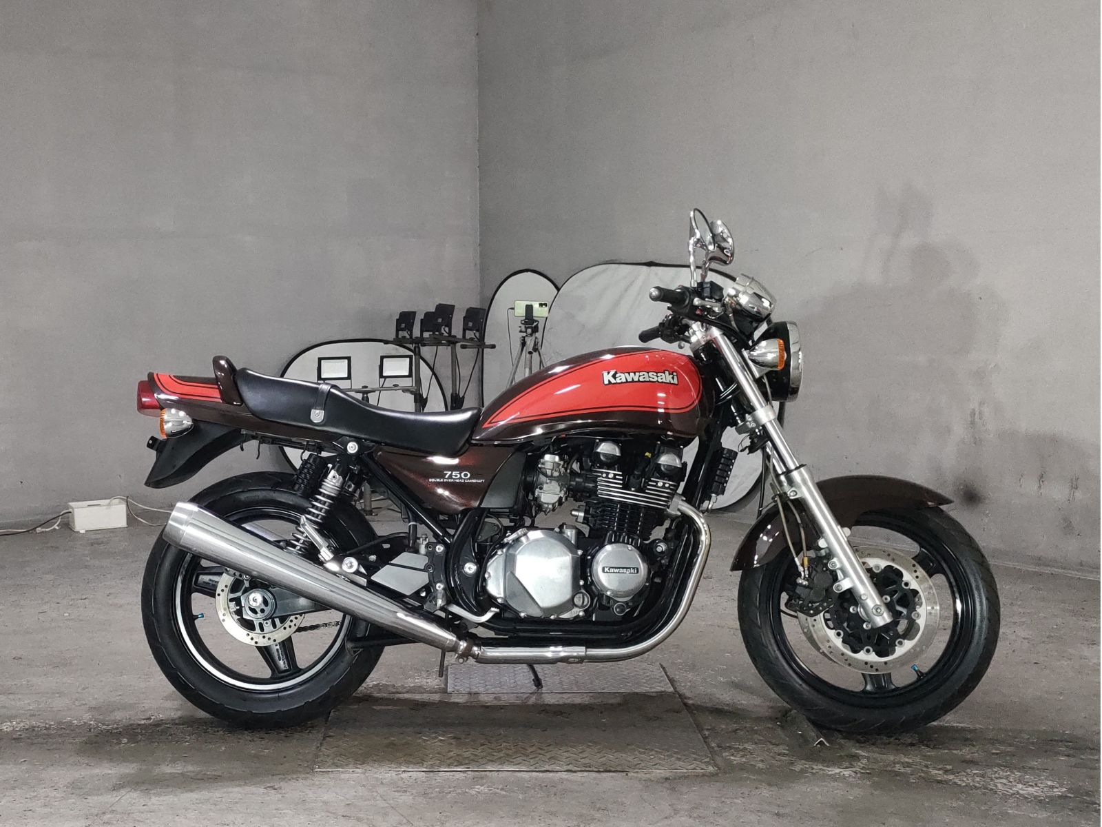 Kawasaki ZEPHYR750
