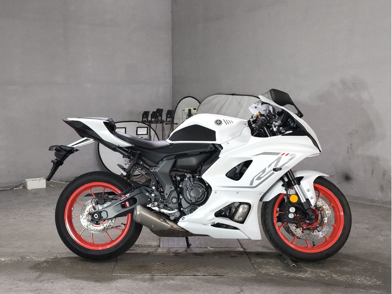 Yamaha YZF-R7