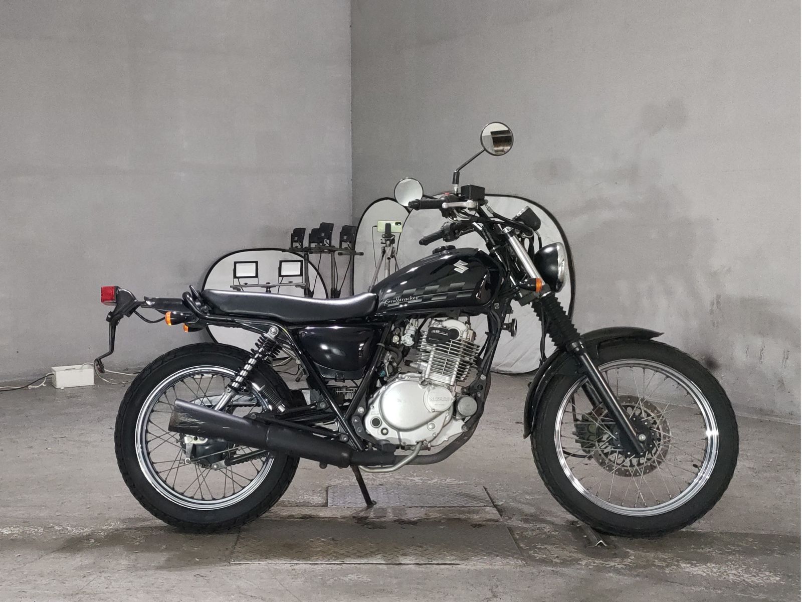 Suzuki GLASS TRACKER BIG BOY