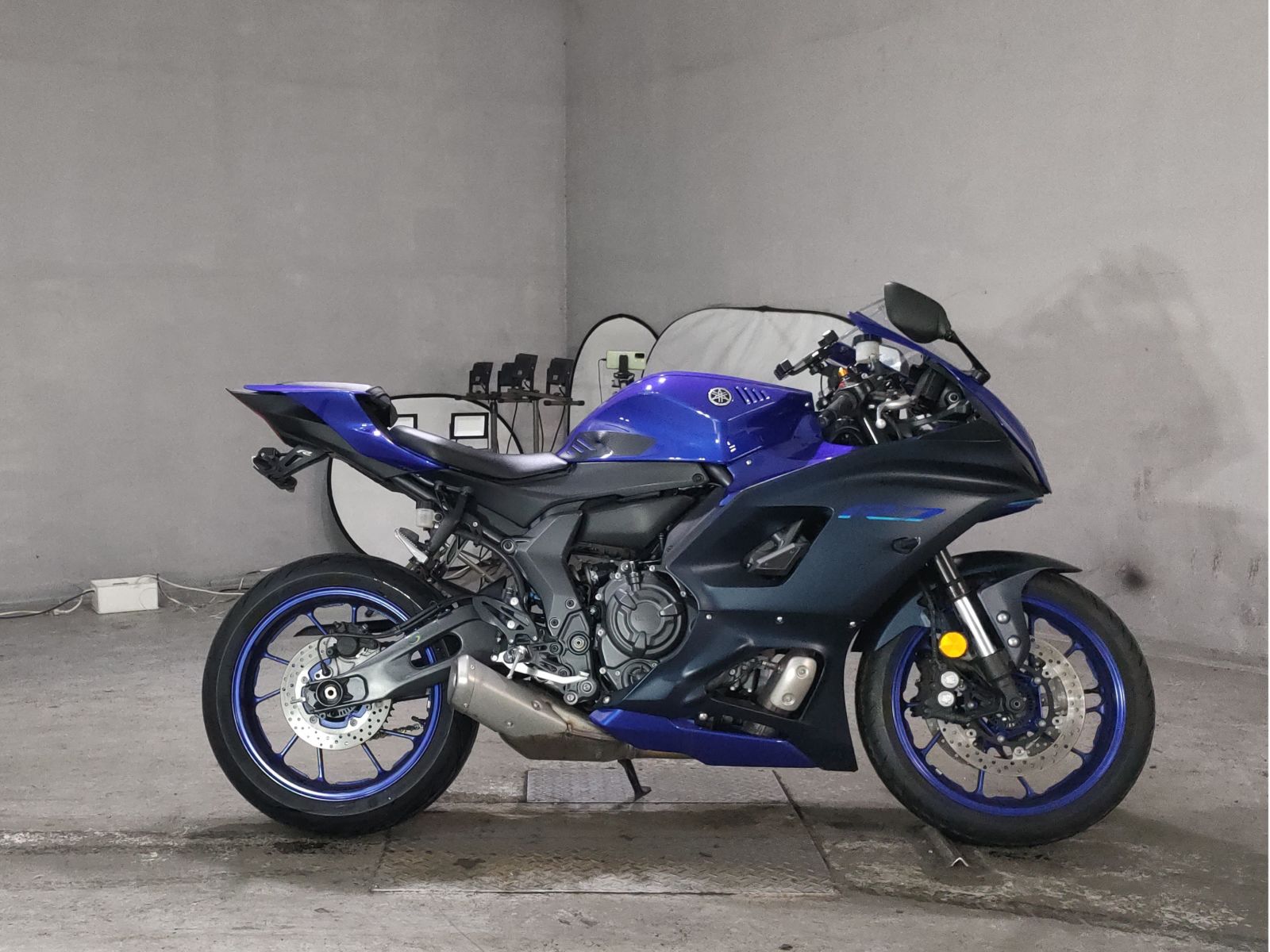 Yamaha YZF-R7