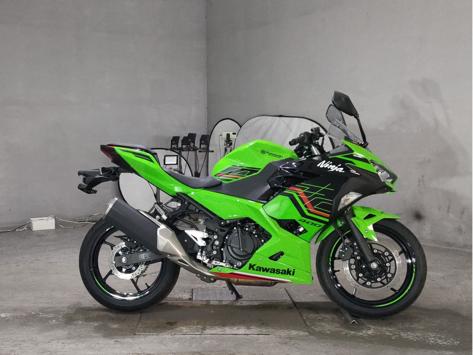 Kawasaki NINJA400