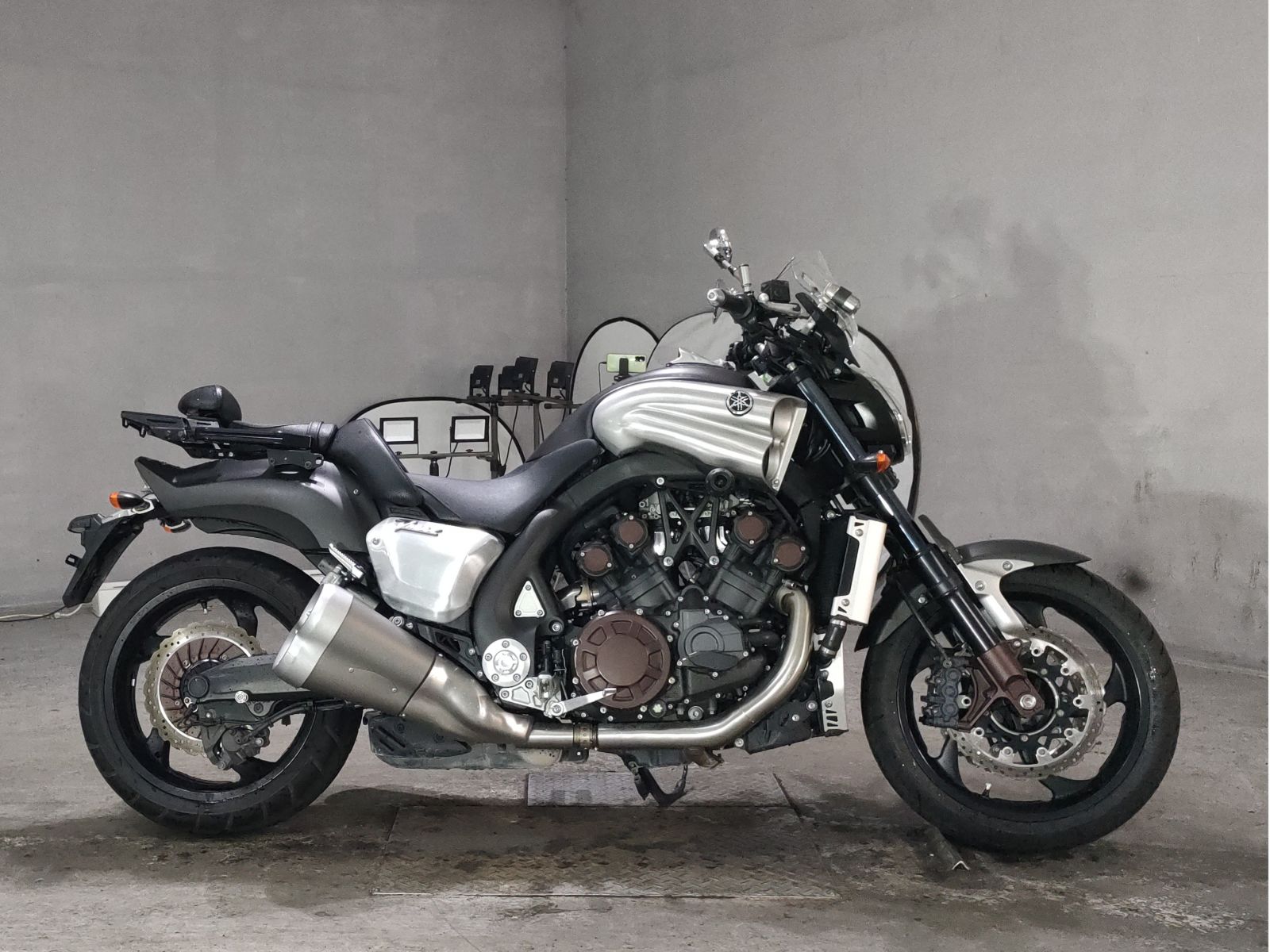 Yamaha V-MAX