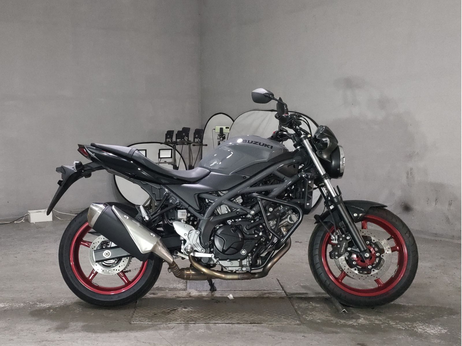 Suzuki SV650