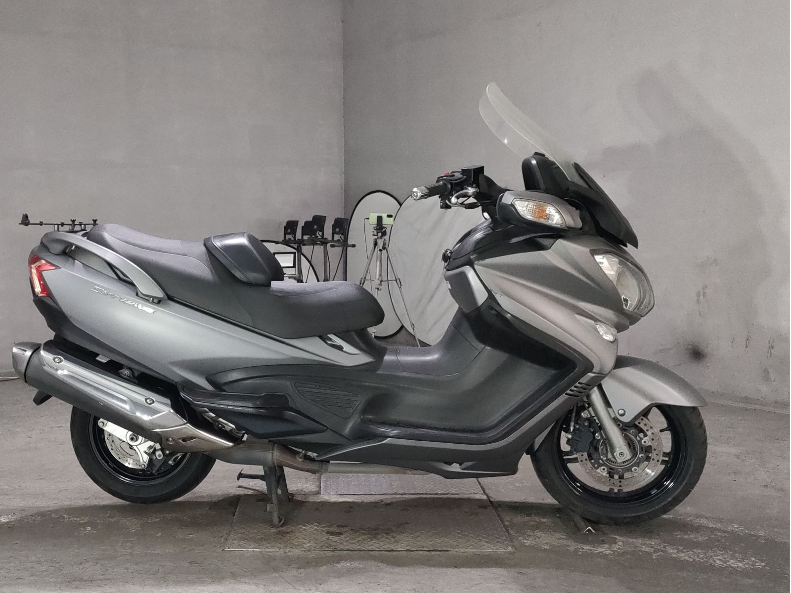 Suzuki SKYWAVE 650LX