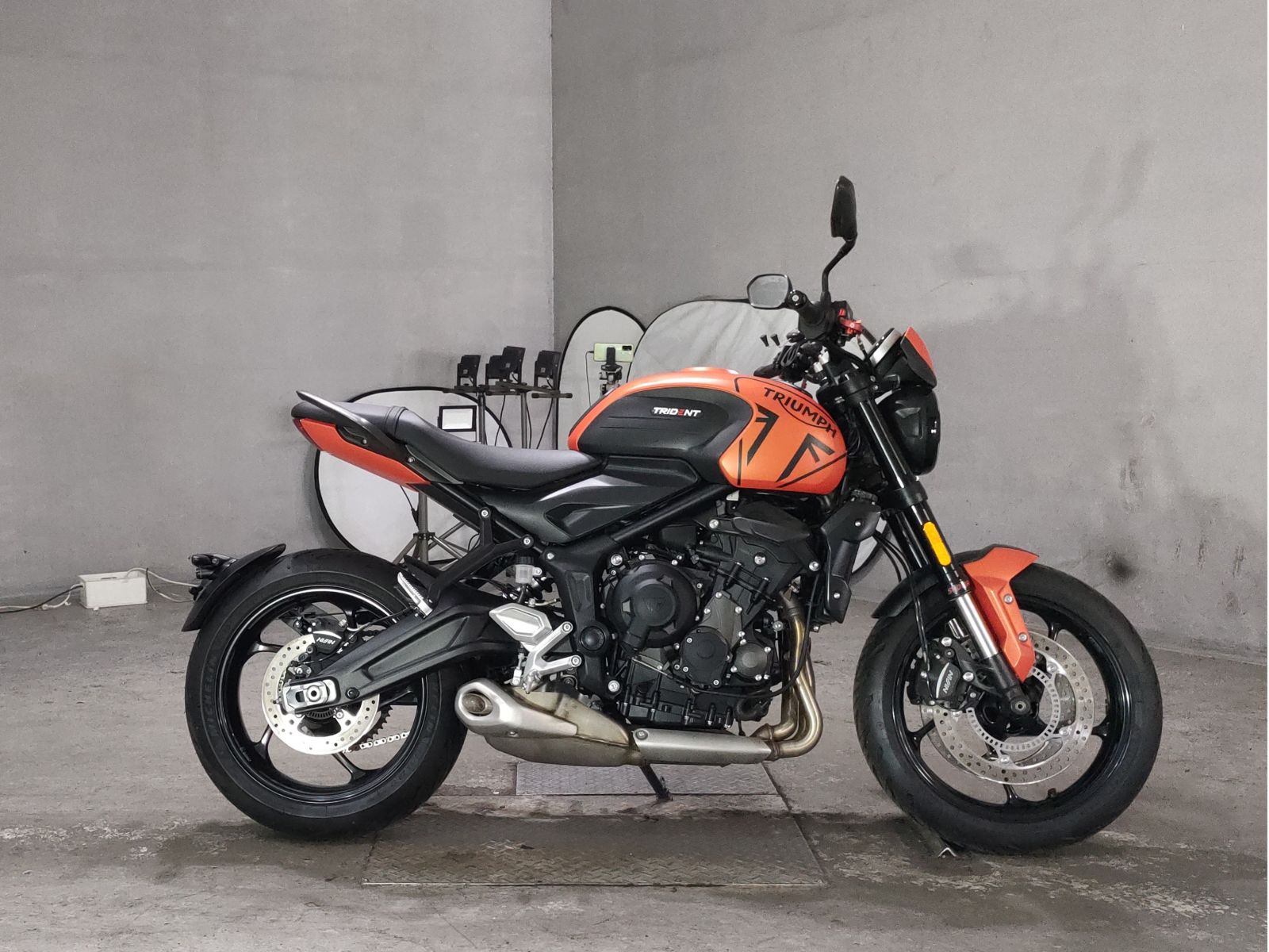 OTHER TRIUMPH TRIDENT 660