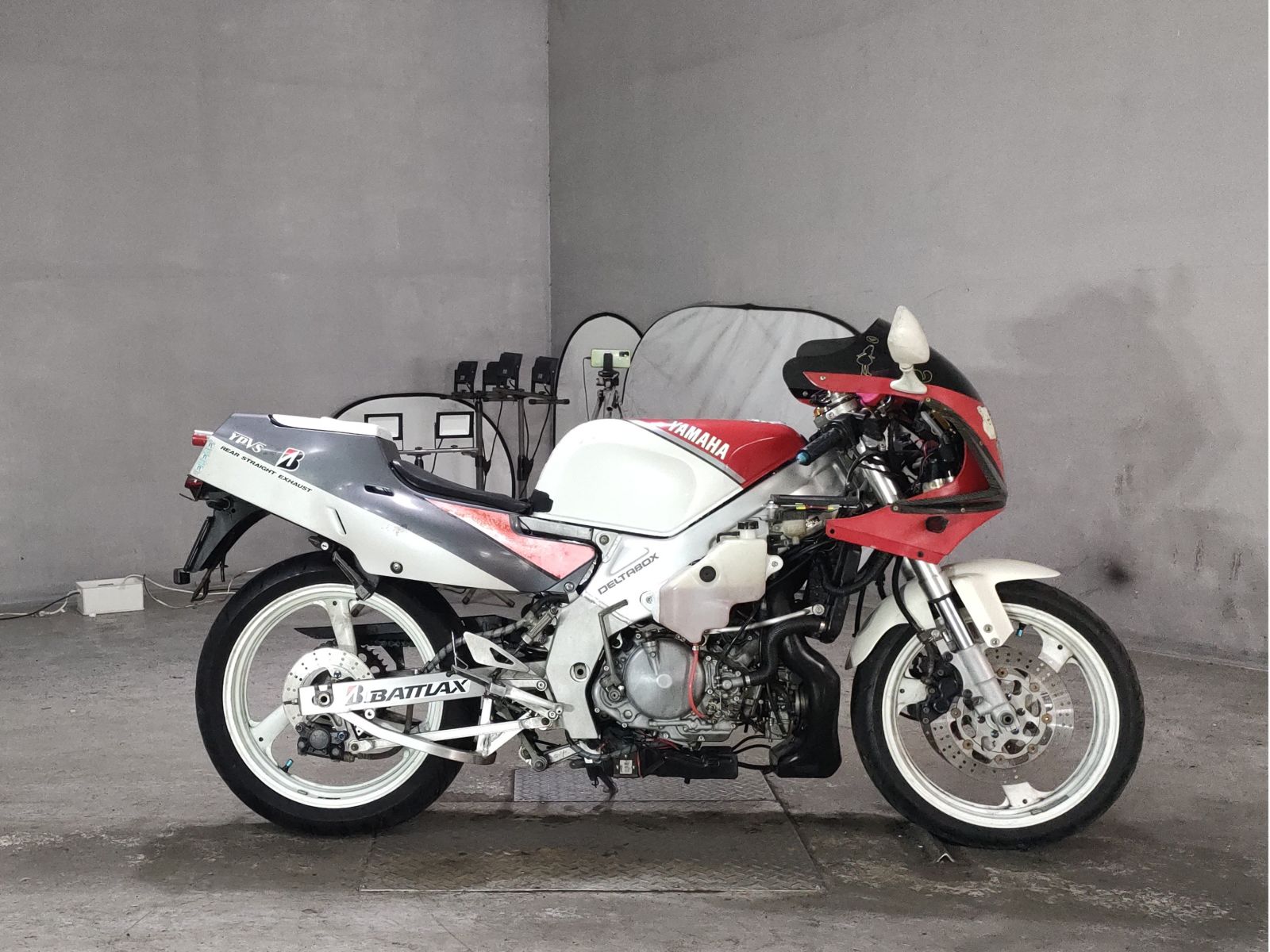 Yamaha TZR250-1