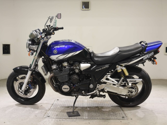 Yamaha XJR1300