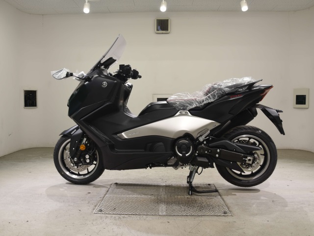 OTHER T-MAX560