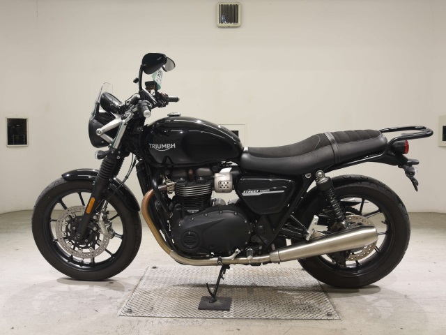 OTHER TRIUMPH STREET TWIN
