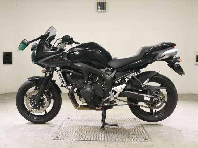 Yamaha FZ-6S FEATHER
