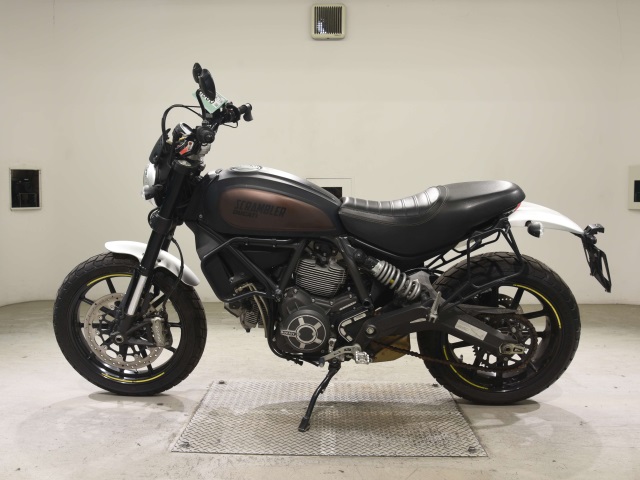 OTHER DUCATI SCRAMBLER FLAT TORA