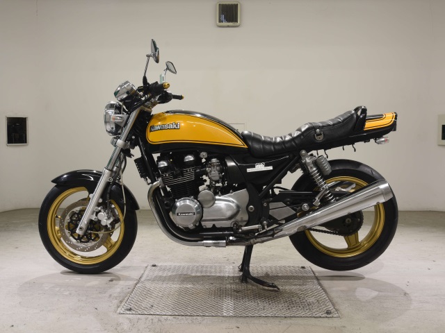 Kawasaki ZEPHYR750