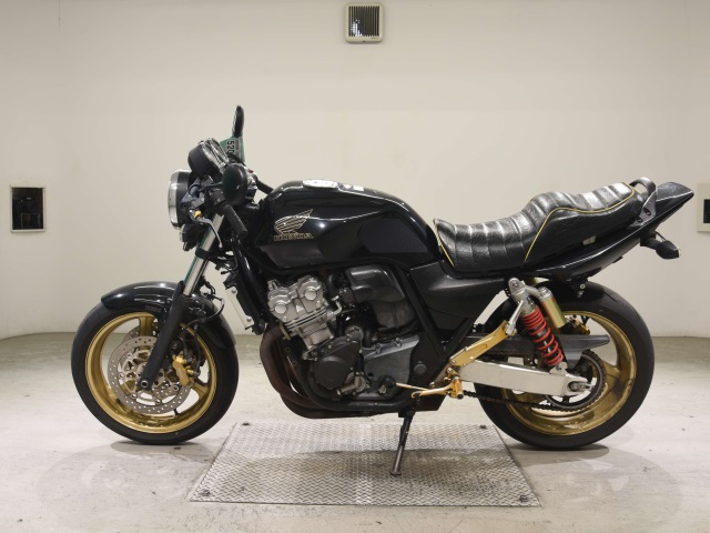 Honda CB400SFV-4