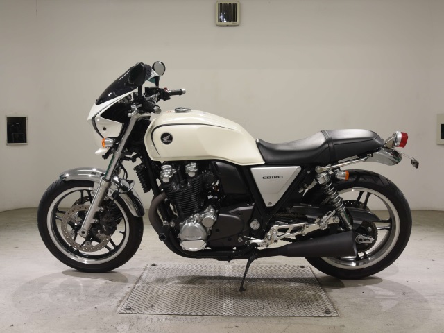 Honda CB1100A