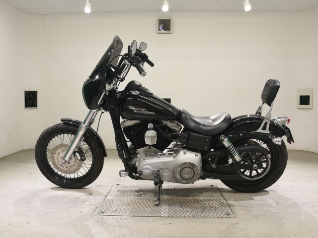 Harley-Davidson HARLEY FXDB1580