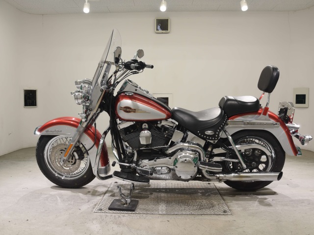 Harley-Davidson HARLEY FLSTC1450