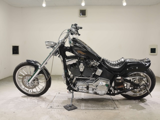 Harley-Davidson HARLEY FXSTB1450