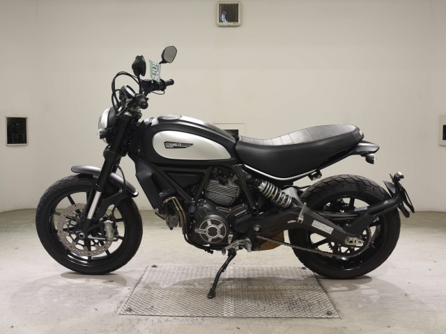 OTHER DUCATI SCRAMBLER ICON