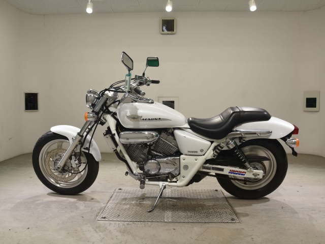 Honda MAGNA 250