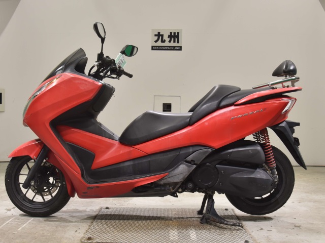 Honda FORZA