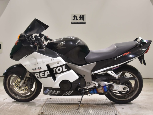 Honda CBR1100XX
