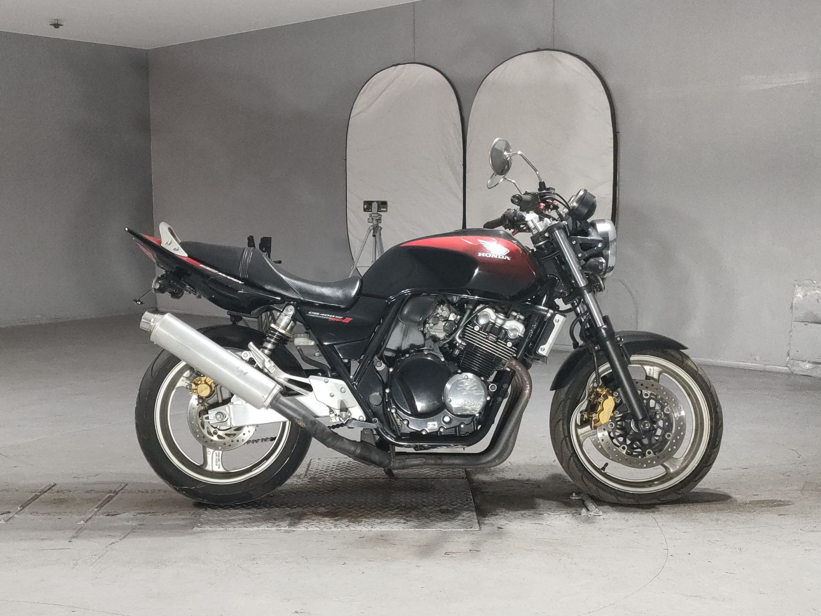 Honda CB400SFV-3